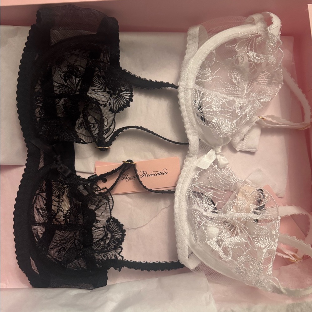 Agent Provocateur bra (black & white) size 32B brand new!